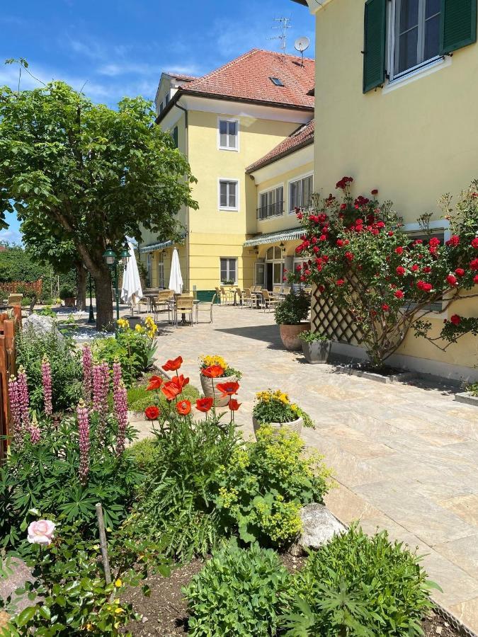 Hotel Dienstl Gut Launsdorf Exterior foto